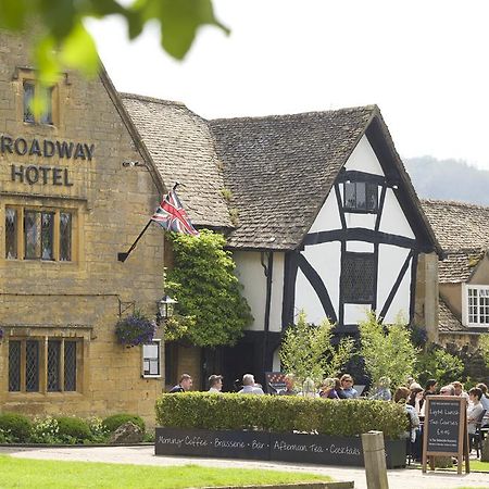 The Broadway Hotel Exterior foto