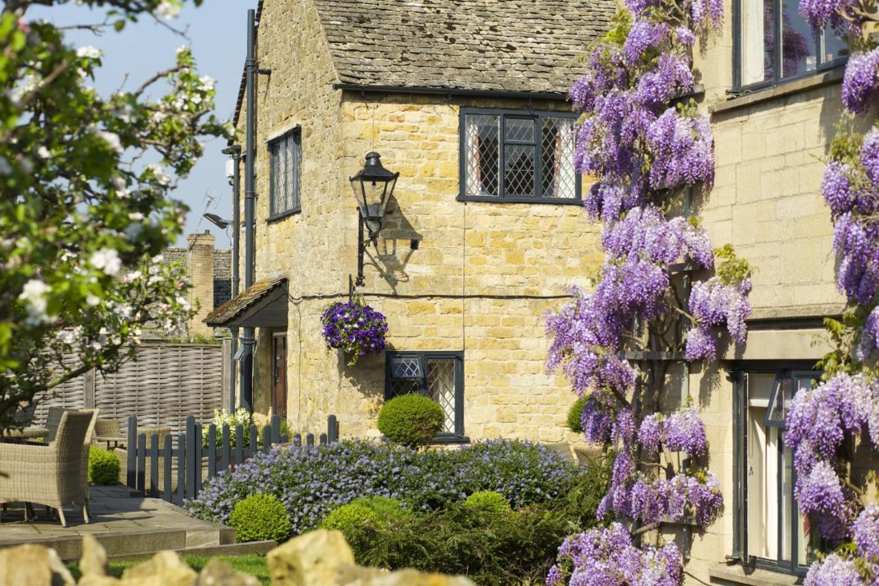 The Broadway Hotel Exterior foto