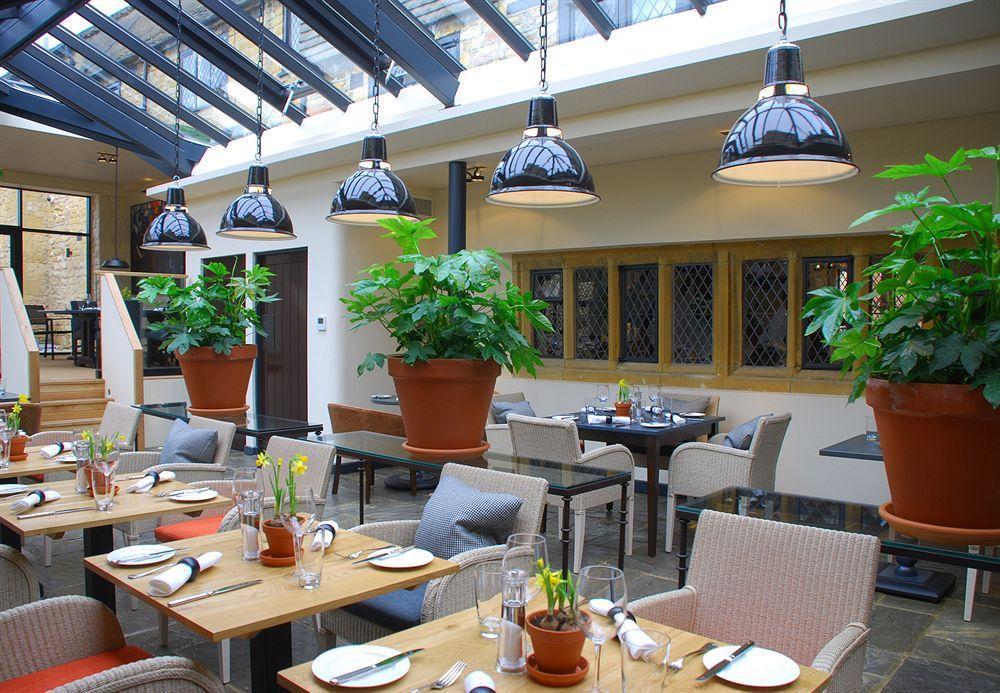 The Broadway Hotel Exterior foto