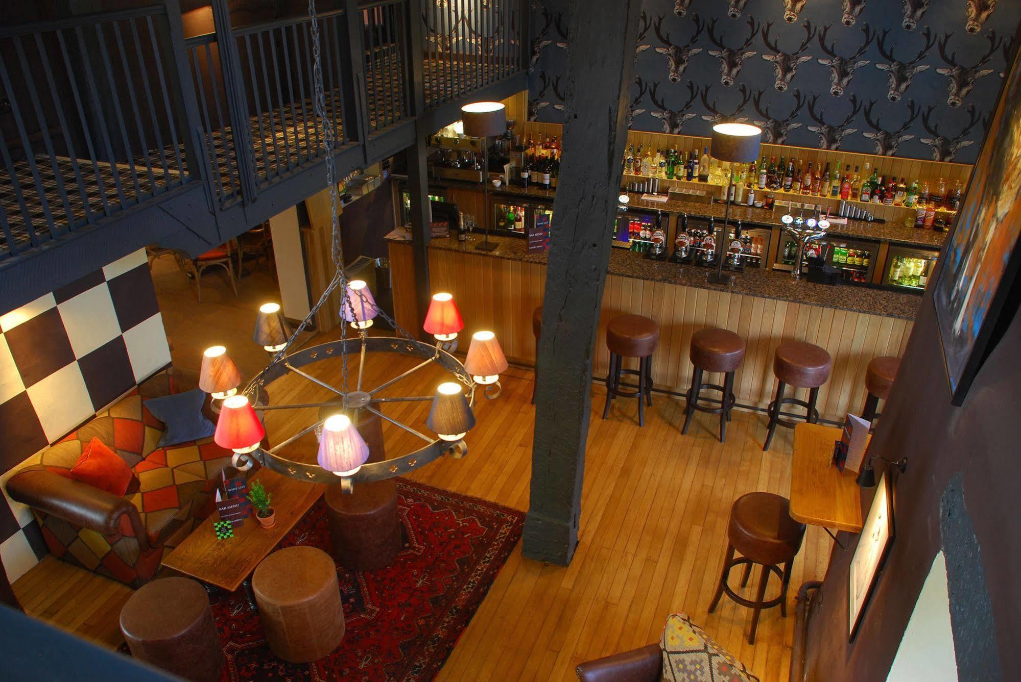 The Broadway Hotel Exterior foto